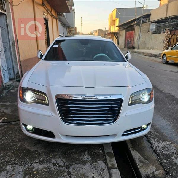 Chrysler 300 2013 for sale in Iraq - Mosul